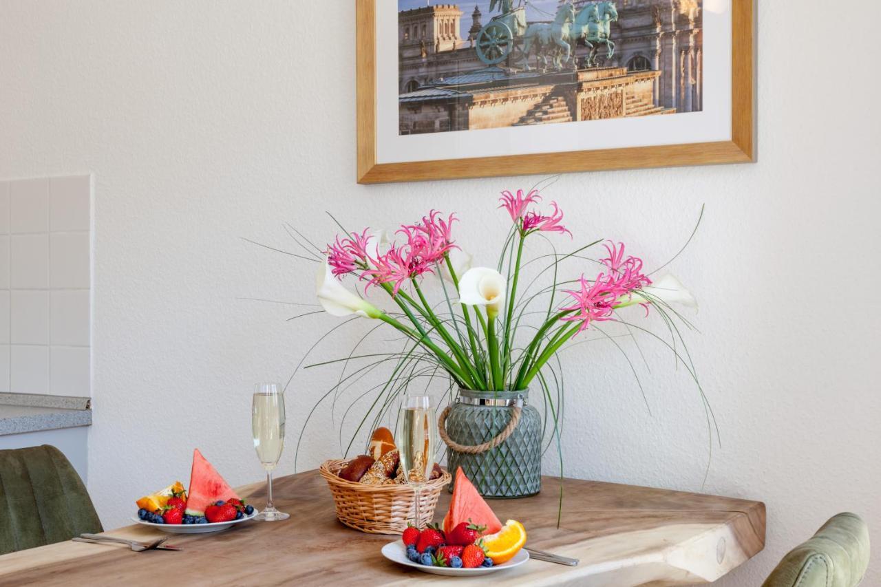 Schoenes Studio In Downtown Mitte Mit Balkon Berlin Ngoại thất bức ảnh